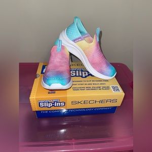 Girls Skechers Hands Free Slip In Size 12